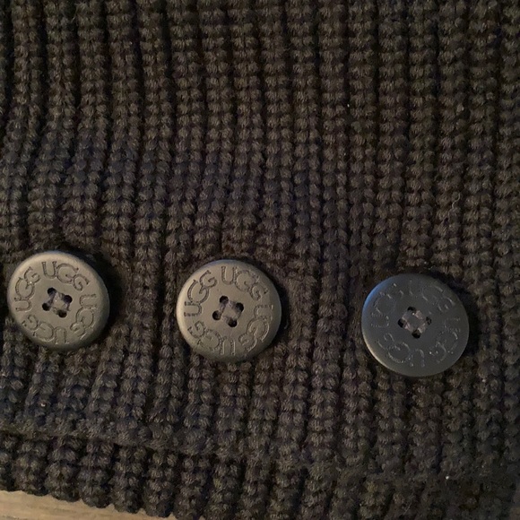 UGG Black Classic Cardy Boot - Fantastic condition - Picture 10 of 12